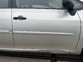 Toyota Auris 1.6 16V TERRA picture 6