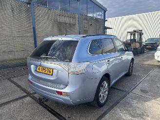Mitsubishi Outlander 2.0 PHEV Instyle picture 2