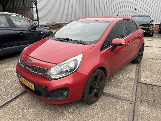 krockskadad bil auto Kia Rio 1.2 CVVT SUPER PACK 2012/1