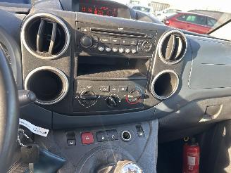 Peugeot Partner Tepee 1.6 XT picture 9