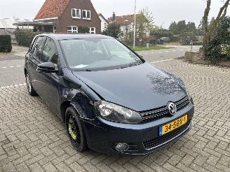 Volkswagen Golf 1.2 TSI STYLE picture 4