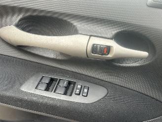 Toyota Auris 1.4 D-4D TERRA picture 10