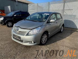 Auto da rottamare Toyota Verso Verso, MPV, 2009 / 2018 2.0 16V D-4D-F 2011/12
