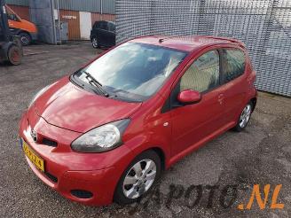 Coche siniestrado Toyota Aygo Aygo (B10), Hatchback, 2005 / 2014 1.0 12V VVT-i 2011/3
