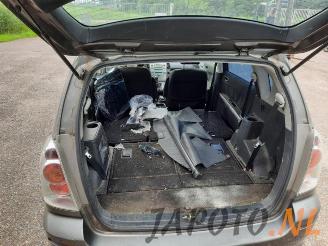 Toyota Corolla-verso Corolla Verso (R10/11), MPV, 2004 / 2009 1.8 16V VVT-i picture 15