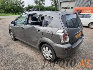 Toyota Corolla-verso Corolla Verso (R10/11), MPV, 2004 / 2009 1.8 16V VVT-i picture 3