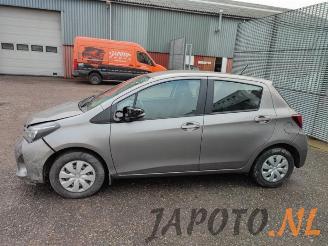 Toyota Yaris Yaris III (P13), Hatchback, 2010 / 2020 1.0 12V VVT-i picture 2