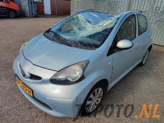 Coche siniestrado Toyota Aygo Aygo (B10), Hatchback, 2005 / 2014 1.0 12V VVT-i 2006/1