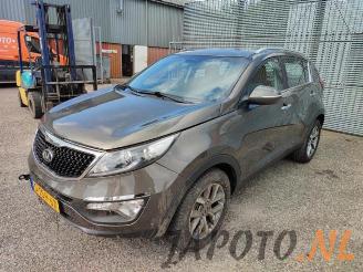 Coche siniestrado Kia Sportage Sportage (SL), Terreinwagen, 2010 / 2016 1.6 GDI 16V 4x2 2014/4