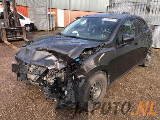 Salvage car Mazda 2 2 (DJ/DL), Hatchback, 2014 1.5 SkyActiv-G 90 2017/5