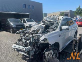 Autoverwertung Mitsubishi Outlander Outlander (GF/GG), SUV, 2012 2.4 16V PHEV 4x4 2020/2
