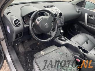 Nissan Qashqai+2  picture 5