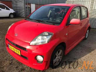 Coche siniestrado Daihatsu Sirion Sirion 2 (M3), Hatchback, 2005 1.3 16V DVVT 2007/11
