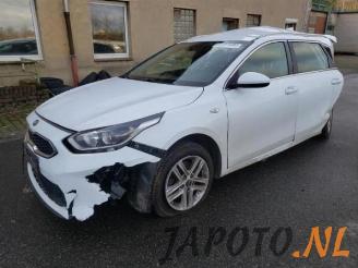Purkuautot passenger cars Kia Cee d Ceed Sportswagon (CDF), Combi 5-drs, 2018 1.4 T-GDI 16V 2019/1