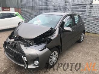 Autoverwertung Toyota Yaris Yaris III (P13), Hatchback, 2010 / 2020 1.33 16V Dual VVT-I 2016/6