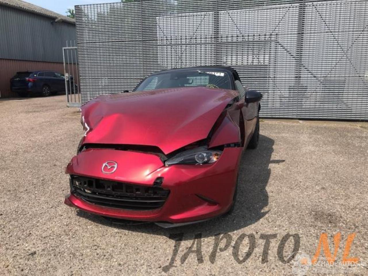 Mazda MX-5 MX-5 RF (ND), Cabrio, 2015 2.0 SkyActiv G-184 16V