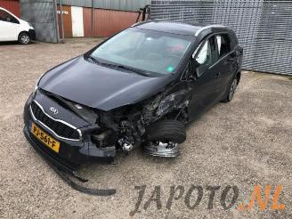 Auto da rottamare Kia Cee d Cee'd Sportswagon (JDC5), Combi, 2012 / 2018 1.6 GDI 16V 2017/9