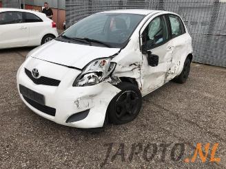 Sloopauto Toyota Yaris Yaris II (P9), Hatchback, 2005 / 2014 1.33 16V Dual VVT-I 2009/5