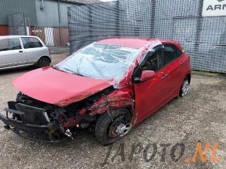 Vrakbiler auto Hyundai I-30 i30 (GDHB5), Hatchback, 2011 1.4 16V 2012/12