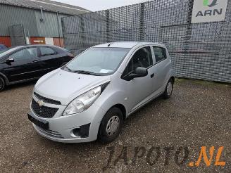 Coche siniestrado Chevrolet Spark Spark (M300), Hatchback, 2010 1.0 16V Bifuel 2012/2