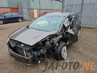 Auto da rottamare Kia Cee d Cee'd Sportswagon (JDC5), Combi, 2012 / 2018 1.6 CRDi 16V VGT 2013/11