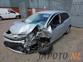 Auto da rottamare Toyota Yaris Yaris III (P13), Hatchback, 2010 / 2020 1.5 16V Hybrid 2014/7