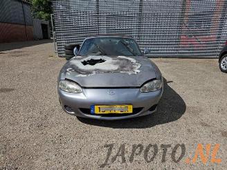 Mazda MX-5 MX-5 (NB18/35/8C), Cabrio, 1998 / 2005 1.6i 16V picture 8