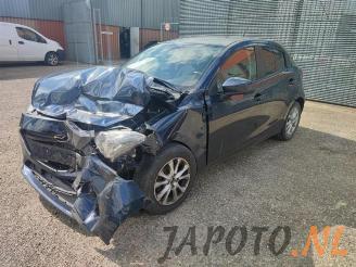 demontáž osobní automobily Mazda 2 2 (DJ/DL), Hatchback, 2014 1.5 SkyActiv-G 90 2015/5