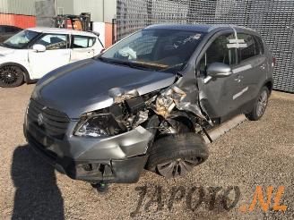 Coche siniestrado Suzuki SX4 SX4 S-Cross (JY), SUV, 2013 1.6 16V 2015/2