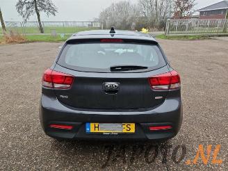 Kia Rio Rio IV (YB), Hatchback, 2017 1.0i T-GDi 100 12V picture 4