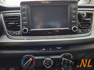 Kia Rio Rio IV (YB), Hatchback, 2017 1.0i T-GDi 100 12V picture 11