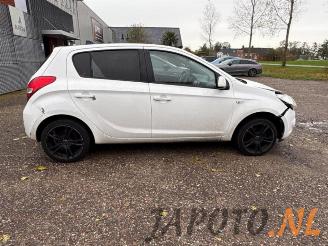 Hyundai I-20 i20, Hatchback, 2008 / 2015 1.4i 16V picture 6