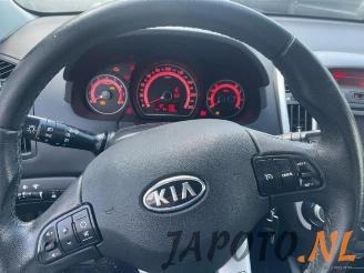 Kia Pro cee d Pro cee'd (EDB3), Hatchback 3-drs, 2008 / 2012 1.4 CVVT 16V picture 10