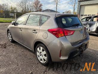 Toyota Auris Auris (E18), Hatchback 5-drs, 2012 / 2019 1.6 Dual VVT-i 16V picture 3