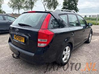 Kia Cee d Cee'd Sporty Wagon (EDF), Combi, 2007 / 2012 1.4 CVVT 16V picture 5