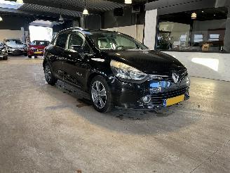 Renault Clio 1.5 dCi ECO Night&Day NL NAP! picture 7