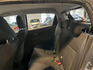 Toyota Yaris 1.5 Full Hybrid NL NAP! picture 12