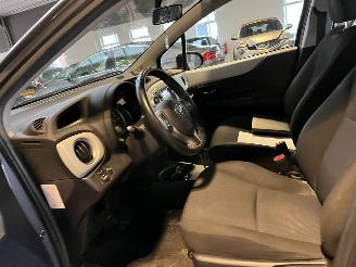 Toyota Yaris 1.5 Full Hybrid NL NAP! picture 14