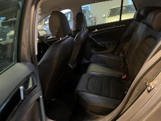 Volkswagen Golf 1.4 TSI Highline NAP! picture 15