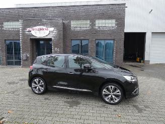 krockskadad bil auto Renault Scenic 1.2 TCe Intens 2016/11