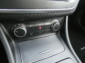 Mercedes A-klasse 180 Ambition AMG line picture 21