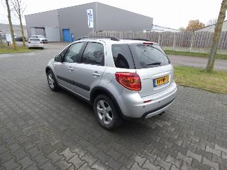Suzuki SX4 1.6 Exclusive picture 8