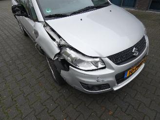 Suzuki SX4 1.6 Exclusive picture 26