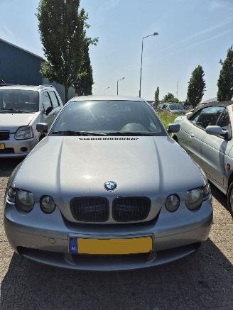 demontáž osobní automobily BMW 3-serie Compact (E46/5) Hatchback 316ti 16V (N42-B18A) [85kW] 5-BAK 2004/1