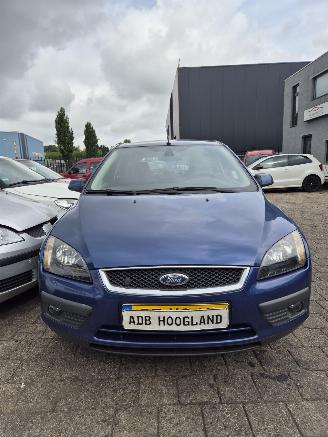 Coche siniestrado Ford Focus 2 Hatchback 1.8 16V Flexifuel (Q7DA) [92kW] 5-BAK 2006/1