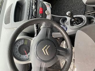 Citroën C1 Hatchback 1.0 12V (1KR-FE(CFB)) [50kW] 5-BAK picture 8