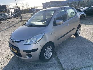 demontáž osobní automobily Hyundai I-10 (F5) Hatchback 1.2i 16V (G4LA) [57kW] 2009/3