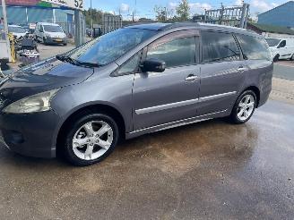skadebil auto Mitsubishi Grandis Grandis (NA) MPV 2.4 16V MIVEC (4G69) [121kW] 2009/6