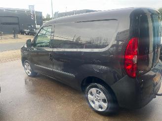 Fiat Doblo Doblo Cargo (263) Van 1.3 D Multijet (263.A.2000) [66kW] picture 4