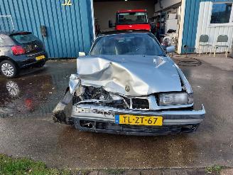 BMW 3-serie 318i E36 Cabriolet 85kw picture 2